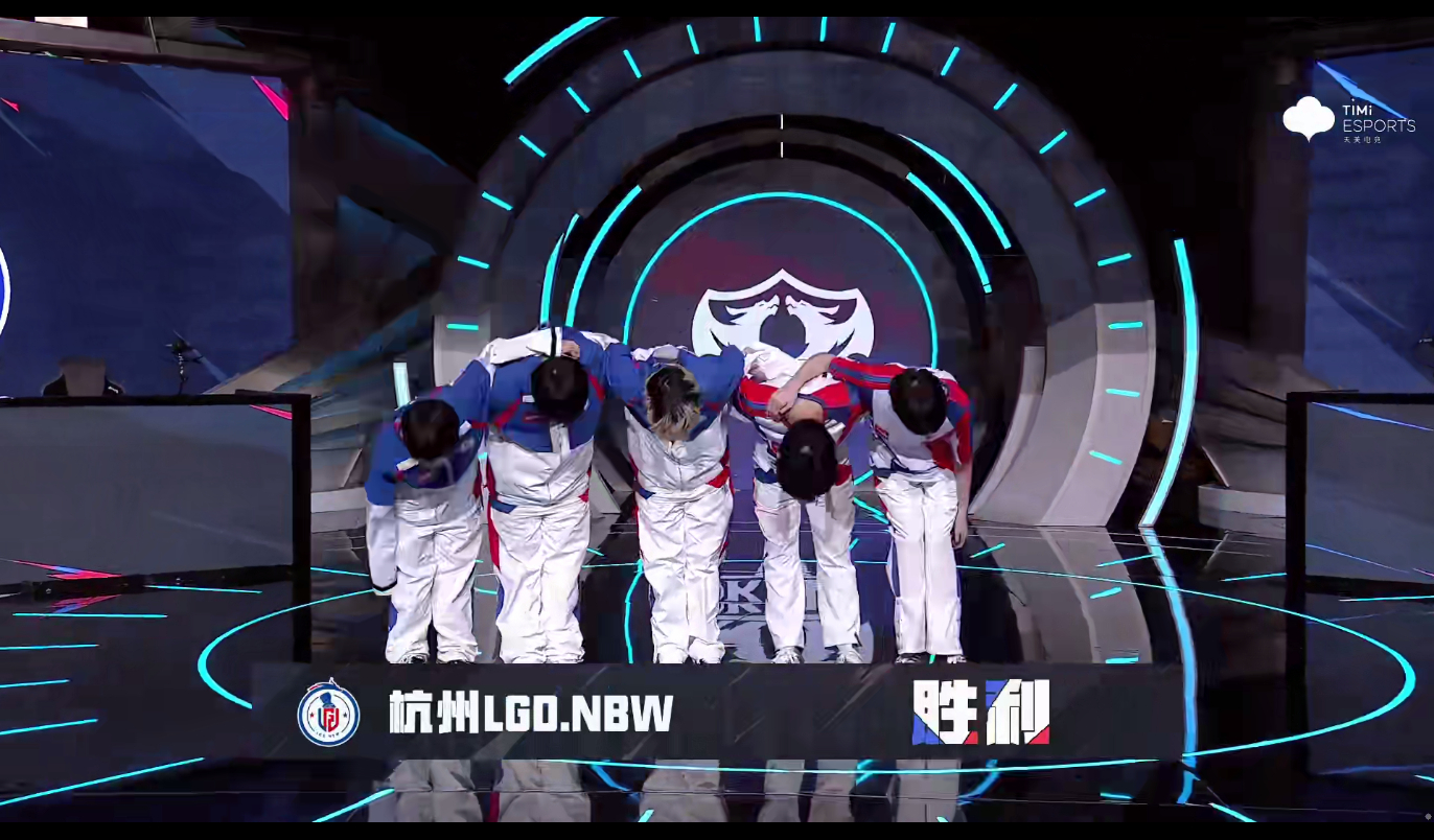 LGD绝杀WBG,Zeus关键团战开团秒人宿敌对决全球总决赛,引爆全场热议 LGD绝杀WBG,Zeus关键团战开团秒人宿敌对决全球总决赛,引爆全场热议