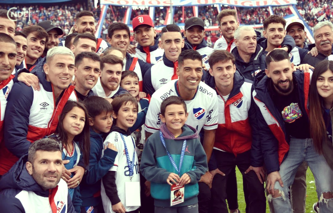 中国逆转乌拉圭,苏亚雷斯状态火热 中国逆转乌拉圭,苏亚雷斯状态火热